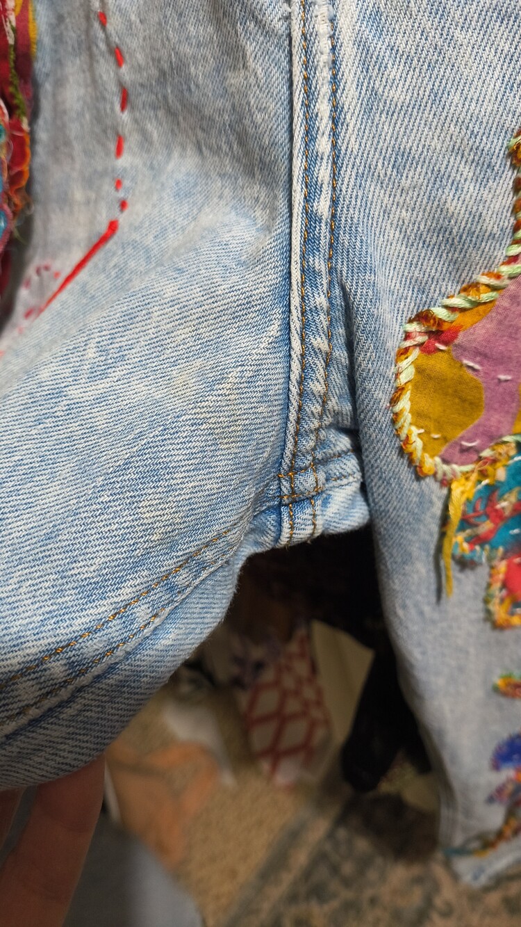 OOAK Upcycled Kantha Patchwork Jeans Hand Stitched Boho Festival Denim - Picture 6 of 6